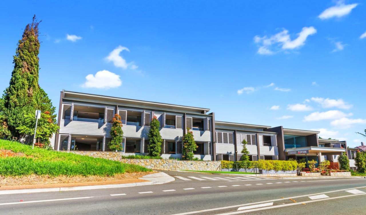 Altitude On Монтвил Екстериор снимка The new building of the University of Yamanashi